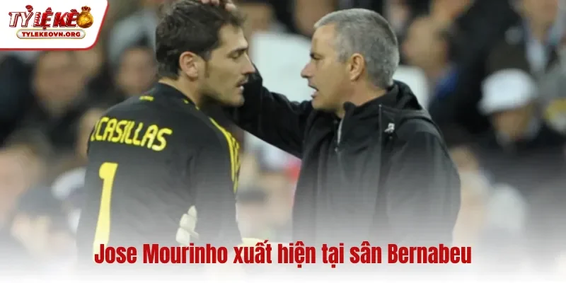 Jose Mourinho xuất hiện tại sân bóng Bernabeu